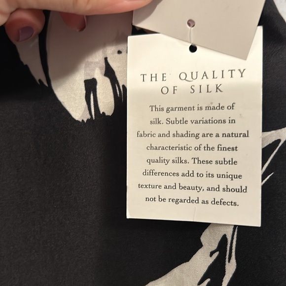 NWT - Nieman Marcus Exclusive Silk Skirt - Picture 12 of 16